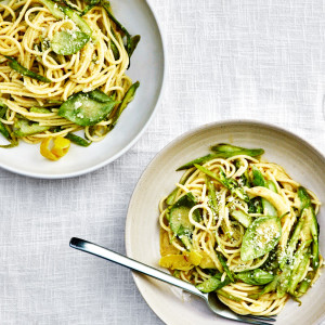 Spring Spaghetti-Limone-With-Asparagus