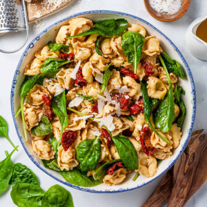 k_Photo_Recipes_2019-08-tuscan-tortellini-salad-with-spinach-sun-dried-tomatoes_tuscan-tortellini-salad2